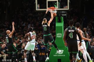 跌宕起伏的 跌宕起伏的