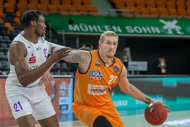 面对速度冲 面对速度冲