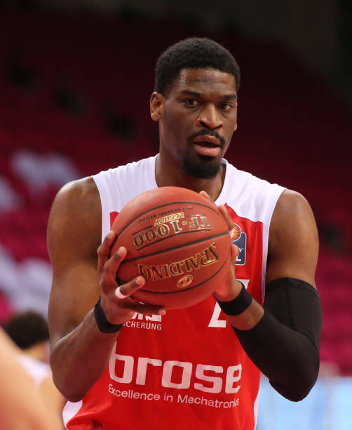 略有优势 略有优势